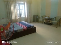 Phòng 40m2 bạn công mặt tiền giải phóng tân bình Phòng 40m2 bạn công mặt tiền giải phóng tân bình