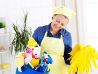 Cần giúp việc nhà chăm bé ăn ở lại, làm các công việc liên quan Cần giúp việc nhà chăm bé ăn ở lại, làm các công việc liên quan