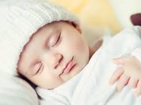 Nhà đang cần 1 người giữ trẻ 1 người giúp việc nhà 1 người chăm bà Nhà đang cần 1 người giữ trẻ 1 người giúp việc nhà 1 người chăm bà