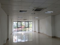Cho thuê sàn văn phòng 75m2 giá 12,5 tr/tháng phố Nguyễn Viết Xuân, TX Cho thuê sàn văn phòng 75m2 giá 12,5 tr/tháng phố Nguyễn Viết Xuân, TX