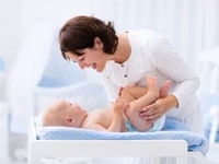 Nhà đang cần 1 người trông trẻ 1 người giúp việc nhà 1 người chăm bà Nhà đang cần 1 người trông trẻ 1 người giúp việc nhà 1 người chăm bà