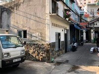 Bán Nhà Hẻm Xe Hơi Tôn Thất Thuyết DT:5x7 Giá: 6,2 tỷ Bán Nhà Hẻm Xe Hơi Tôn Thất Thuyết DT:5x7 Giá: 6,2 tỷ