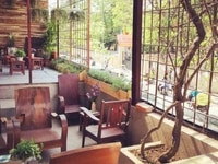 Khu hót – nhà mới – gần phố - ngõ đẹp, giá 4,2 tỷ. Khu hót – nhà mới – gần phố - ngõ đẹp, giá 4,2 tỷ.