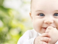 Nhà đang cần 1 người giúp việc nhà 1 giữ em bé 1 chăm người già Nhà đang cần 1 người giúp việc nhà 1 giữ em bé 1 chăm người già