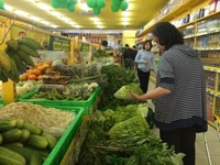 Tuyển gấp nhân viên nam nữ bán hàng tại siêu thị mini Tuyển gấp nhân viên nam nữ bán hàng tại siêu thị mini