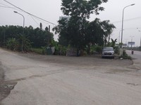 Bán lô đất 22000 m2 ở Quang Minh, giáp trục Võ Văn Kiệt. Bán lô đất 22000 m2 ở Quang Minh, giáp trục Võ Văn Kiệt.