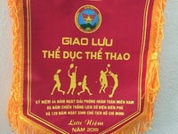 In Cờ lưu niệm Lấy gấp Hồ Chí Minh In Cờ lưu niệm Lấy gấp Hồ Chí Minh