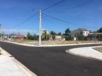 Cần tiền bán gấp đất ngay mặt tiền đường Phạm Hữu Chí. Đất Chính Chủ Cần tiền bán gấp đất ngay mặt tiền đường Phạm Hữu Chí. Đất Chính Chủ