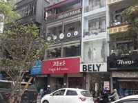 Cần cho thuê cửa hàng mặt phố Hàng Đậu (DT: 15m2 - MT: 2,5m - 11tr) Cần cho thuê cửa hàng mặt phố Hàng Đậu (DT: 15m2 - MT: 2,5m - 11tr)