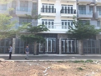 Nhà 1 trệt 2 lầu đường Huỳnh Tấn Phát 50m2 Sổ hồng riêng Nhà 1 trệt 2 lầu đường Huỳnh Tấn Phát 50m2 Sổ hồng riêng