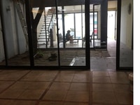Cho thuê nhà kiểu biệt thự ở 128 âu cơ 303 m2 x 2 tầng có bẻ bơi Cho thuê nhà kiểu biệt thự ở 128 âu cơ 303 m2 x 2 tầng có bẻ bơi