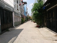 Bán lô đất trống đường 3/2, phường 14, quận 10. Bán lô đất trống đường 3/2, phường 14, quận 10.