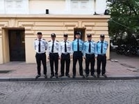 Tuyển 13 nam giám sát cửa hàng ,ngân hàng, tòa nhà lương cao Tuyển 13 nam giám sát cửa hàng ,ngân hàng, tòa nhà lương cao