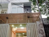 Nhà chính chủ p11 q3,1 trệt 3 lầu đúc kiên cố,3.5*20,dtsd:153m2,đ.nam Nhà chính chủ p11 q3,1 trệt 3 lầu đúc kiên cố,3.5*20,dtsd:153m2,đ.nam