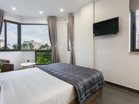 Sở hữu ngay căn hộ đủ nội thất chỉ với 7tr, có bếp rộng, gần quận 1 Sở hữu ngay căn hộ đủ nội thất chỉ với 7tr, có bếp rộng, gần quận 1