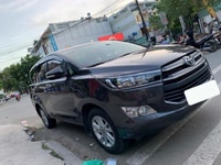 Gia đình cần bán xe Innova 2016, số sàn, phom mới, màu xám Gia đình cần bán xe Innova 2016, số sàn, phom mới, màu xám