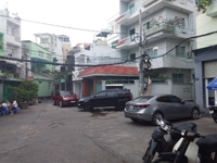 Bán nhà Xe hơi trước cửa đường Lê Đại Hành, Q11 Bán nhà Xe hơi trước cửa đường Lê Đại Hành, Q11