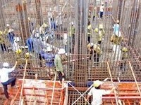 Bảo hiểm tai nạn lao động cho công nhân thi công trên công trường Bảo hiểm tai nạn lao động cho công nhân thi công trên công trường