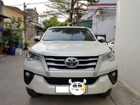 Bán Toyota Fortuner số sàn 2017 máy dầu màu trắng chỉnh chủ. Bán Toyota Fortuner số sàn 2017 máy dầu màu trắng chỉnh chủ.