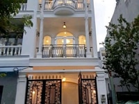 Chính chủ bán nhà MT Quốc Hương 11 tỷ cho thuê 33tr/tháng Chính chủ bán nhà MT Quốc Hương 11 tỷ cho thuê 33tr/tháng