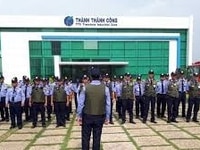 Nhân viên 23 quẹt thẻ xe - trực phòng camera bao ăn ở , nhận việc ngay Nhân viên 23 quẹt thẻ xe - trực phòng camera bao ăn ở , nhận việc ngay