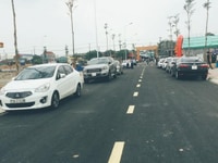 BÁN ĐẤT MẶT TIỀN 32M, GẦN SÁT 2 CHỢ LỚN VÀ TRƯỜNG HỌC, DÂN CƯ SẦM UẤT BÁN ĐẤT MẶT TIỀN 32M, GẦN SÁT 2 CHỢ LỚN VÀ TRƯỜNG HỌC, DÂN CƯ SẦM UẤT
