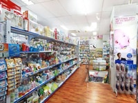 Hiện tại mình đang cần:1 Nữ - 1Nam ( 18t đến 30 t) bán hàng tại chỗ Hiện tại mình đang cần:1 Nữ - 1Nam ( 18t đến 30 t) bán hàng tại chỗ