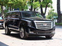 Bán Cadillac Escalade ESV Platium model 2017, màu đen, siêu chất Bán Cadillac Escalade ESV Platium model 2017, màu đen, siêu chất