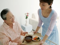 Nhà cần tìm 1 người chăm bé 1 người giúp việc nhà 1 người chăm bà Nhà cần tìm 1 người chăm bé 1 người giúp việc nhà 1 người chăm bà