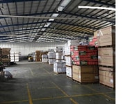 Kho 650m2 có bảo vệ 24/24 kho mới đẹp như hình p12 Q6 Kho 650m2 có bảo vệ 24/24 kho mới đẹp như hình p12 Q6