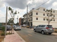 BÁN NHÀ 2.5 TẤM MỚI XÂY NGAY ĐT 835, 2,6 TỶ/CĂN. LH: 090951486 BÁN NHÀ 2.5 TẤM MỚI XÂY NGAY ĐT 835, 2,6 TỶ/CĂN. LH: 090951486