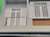 Chính chủ cần bán nhà 3 tầng ngay chân cầu Trần Thị Lý. Chính chủ cần bán nhà 3 tầng ngay chân cầu Trần Thị Lý.