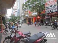 Cần bán nhà phố chùa hà, kinh doanh tôt, Dt 45m2, mặt tiền 4m,... g Cần bán nhà phố chùa hà, kinh doanh tôt, Dt 45m2, mặt tiền 4m,... g