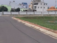 Bán đất cuối đường Võ Văn Kiệt, SHR, DT 100m2, giá 3 tỷ. Bán đất cuối đường Võ Văn Kiệt, SHR, DT 100m2, giá 3 tỷ.