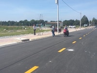 Cần bán lô đất 300m2 tiện kinh doanh buôn bán ngay KCN Chơn Thành Cần bán lô đất 300m2 tiện kinh doanh buôn bán ngay KCN Chơn Thành