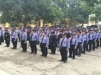 Tuyển gấp 77 nhân viên nam nữ bảo vệ , quẹt thẻ xe, giám sát camera Tuyển gấp 77 nhân viên nam nữ bảo vệ , quẹt thẻ xe, giám sát camera