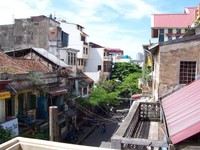 Cần cho thuê nhà phố Bát Sứ (DT: 20m2 - MT: 2,5 - Giá thuê: 16tr/th) Cần cho thuê nhà phố Bát Sứ (DT: 20m2 - MT: 2,5 - Giá thuê: 16tr/th)