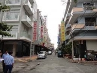 Cho thuê nhà mới 3 lầu mặt tiền đường lý hồng thanh tt cần thơ Cho thuê nhà mới 3 lầu mặt tiền đường lý hồng thanh tt cần thơ