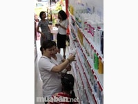 Trao đổi, tư vấn cho khách hàng về các gói dịch vụ khám sức khỏe. Trao đổi, tư vấn cho khách hàng về các gói dịch vụ khám sức khỏe.