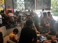 Sang nhượng quán cafe lô góc 2 mặt tiền cực rộng tại thái hà đống đa Sang nhượng quán cafe lô góc 2 mặt tiền cực rộng tại thái hà đống đa