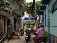 Nhà nhỏ F5 Quận 4, giá 1.95 tỷ Nhà nhỏ F5 Quận 4, giá 1.95 tỷ