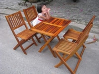 Bàn ghế gỗ xếp quán trà sữa HGH01 Bàn ghế gỗ xếp quán trà sữa HGH01