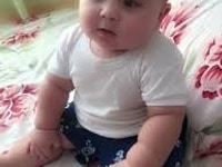 Cần tìm người chăm em bé làm ăn ở lại Cần tìm người chăm em bé làm ăn ở lại