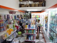 Cần tuyển 02 nhân viên bán hàng tại siêu thị Cần tuyển 02 nhân viên bán hàng tại siêu thị