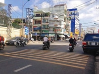 Nhà mặt tiền kinh doanh đắc địa 2 tháng 4 gần Trưng Vương Nhà mặt tiền kinh doanh đắc địa 2 tháng 4 gần Trưng Vương