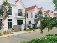 Bán nhà 3 tầng ngay trung tâm thành phố Huế Bán nhà 3 tầng ngay trung tâm thành phố Huế