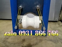 Khung cạo vỏ mía có con lăn- bào nhanh và nhẹ nhàng hơn Khung cạo vỏ mía có con lăn- bào nhanh và nhẹ nhàng hơn