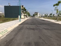 Tôi cần bán lô đất 150m2 thổ cư toàn bộ, xây dựng tự do. Tôi cần bán lô đất 150m2 thổ cư toàn bộ, xây dựng tự do.