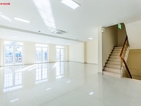 Văn Phòng 50m2, 70m2, 220m2 Mặt Tiền 12m Đường Nguyễn Chí Thanh, Q.5 Văn Phòng 50m2, 70m2, 220m2 Mặt Tiền 12m Đường Nguyễn Chí Thanh, Q.5