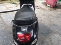Bán xe vespa piagio màu đen đèn vuông , chính chủ xe còn mới Bán xe vespa piagio màu đen đèn vuông , chính chủ xe còn mới